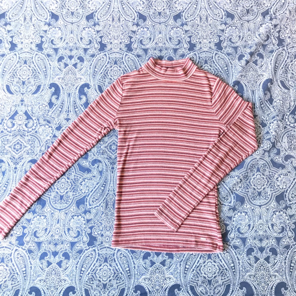 Long sleeve turtle neck top